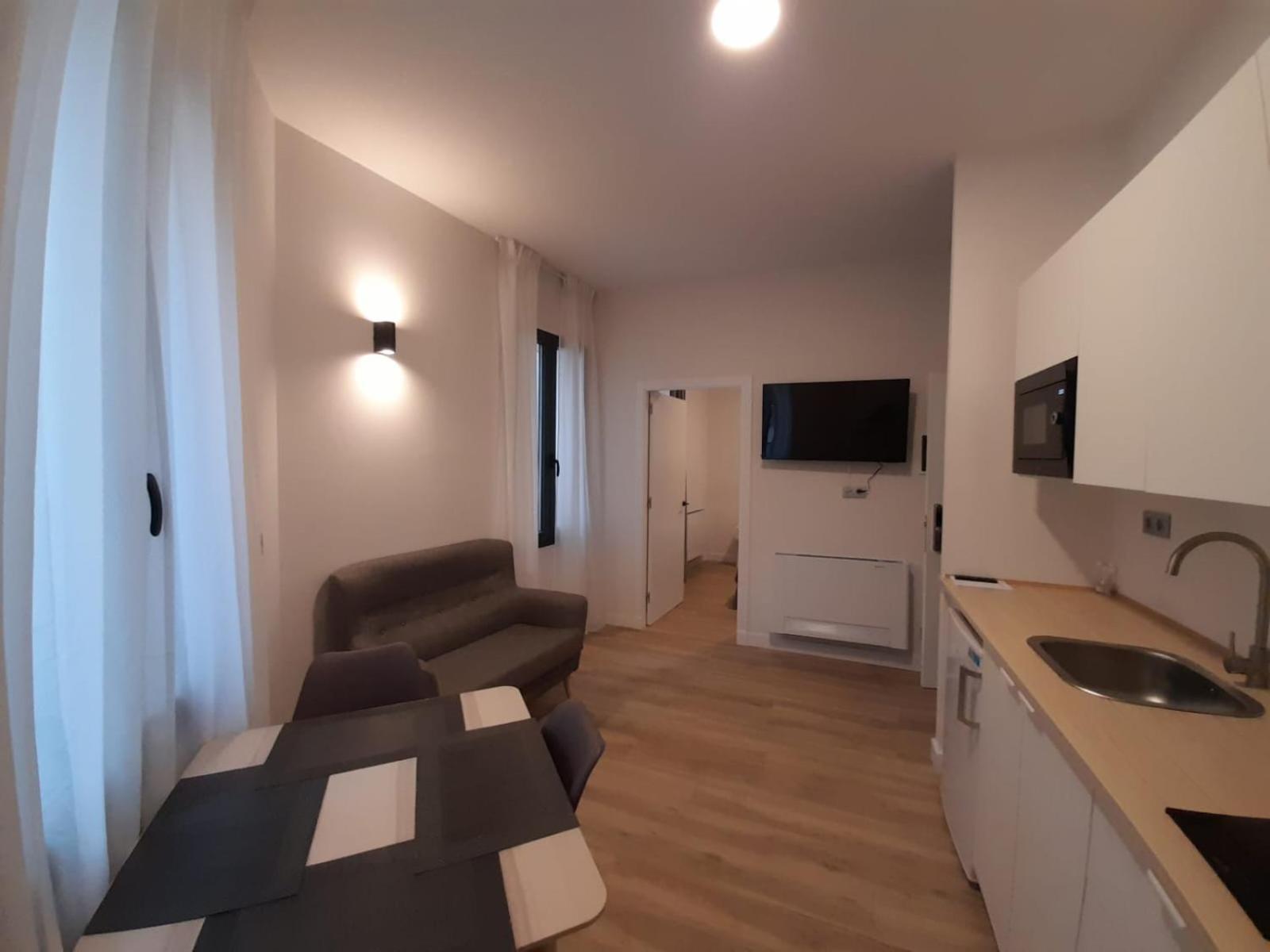 Apartamentos Recunchos Оуренсе Екстериор снимка